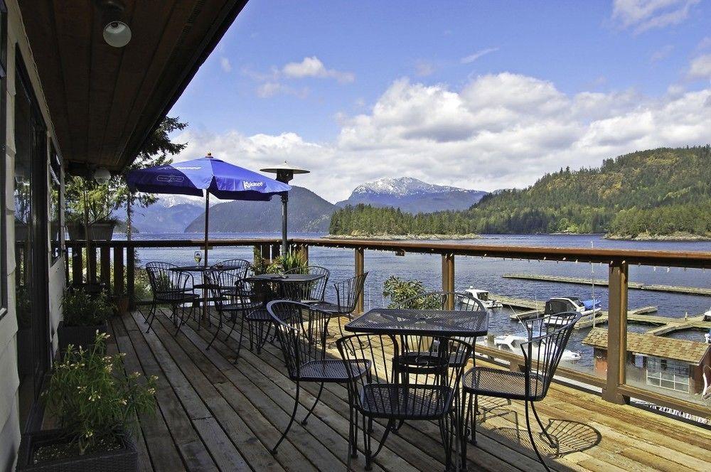 Backeddy Resort And Marina Egmont Екстериор снимка